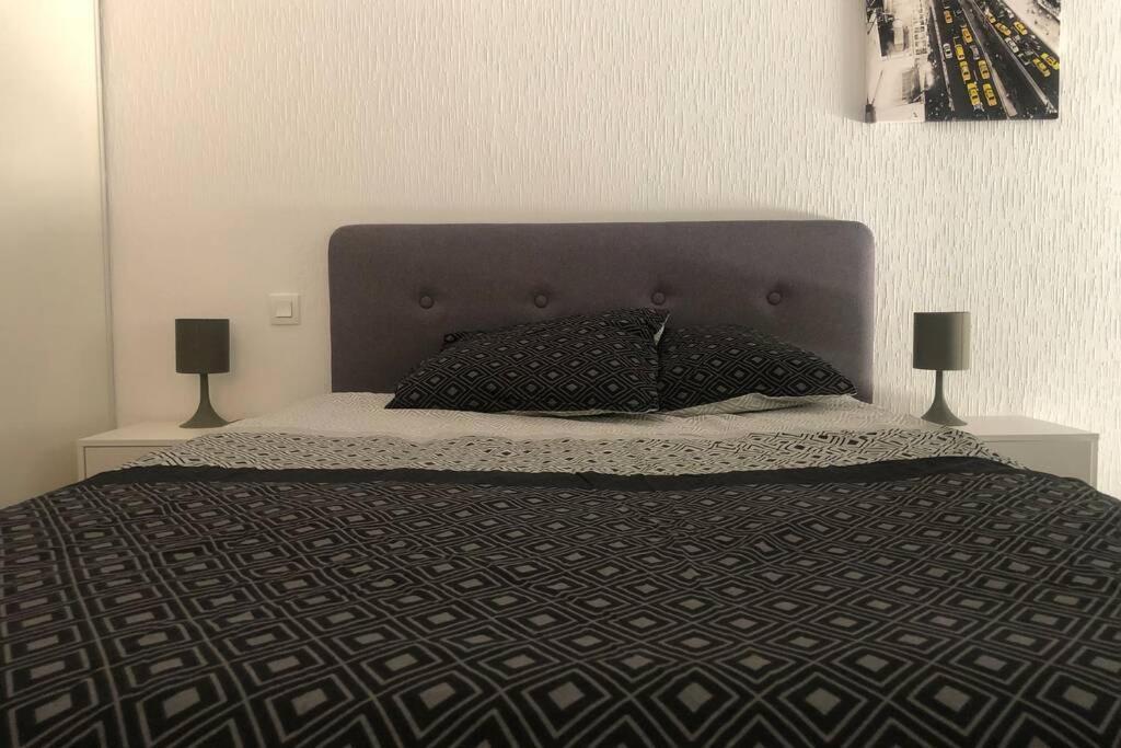Apartmán Loft Sous Les Toits Lumineux - Capitole-Daurade-Esquirol - Wifi Toulouse Exteriér fotografie